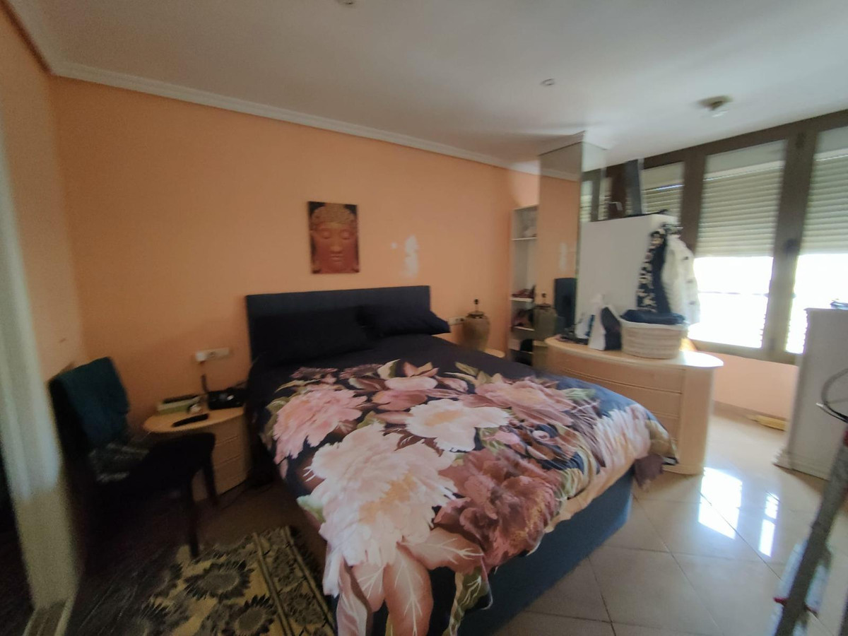 Se vende Apartamento Planta Media de 3 dormitorios en Costa Blanca, Alicante, España