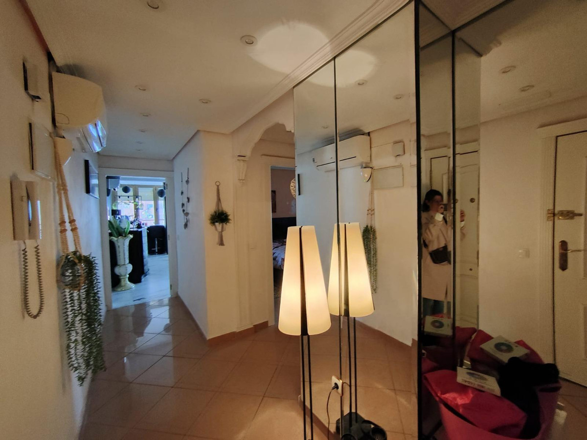 Se vende Apartamento Planta Media de 3 dormitorios en Costa Blanca, Alicante, España
