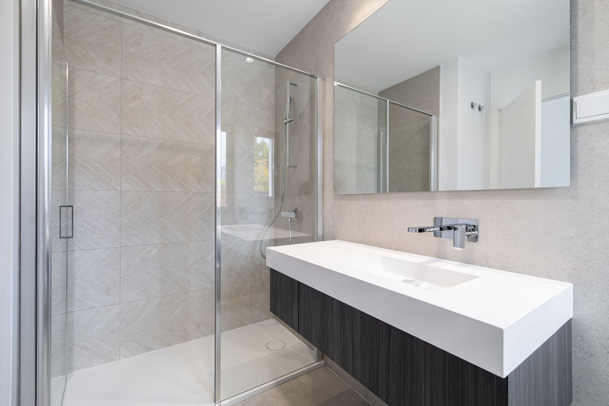 3 Bed Apartment for sale in Santa Clara Costa Del Sol, Málaga, Spain