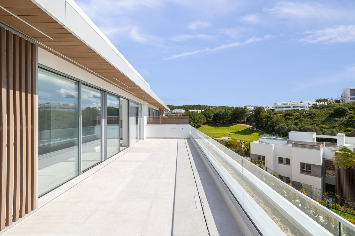 3 Bed Apartment for sale in Santa Clara Costa Del Sol, Málaga, Spain