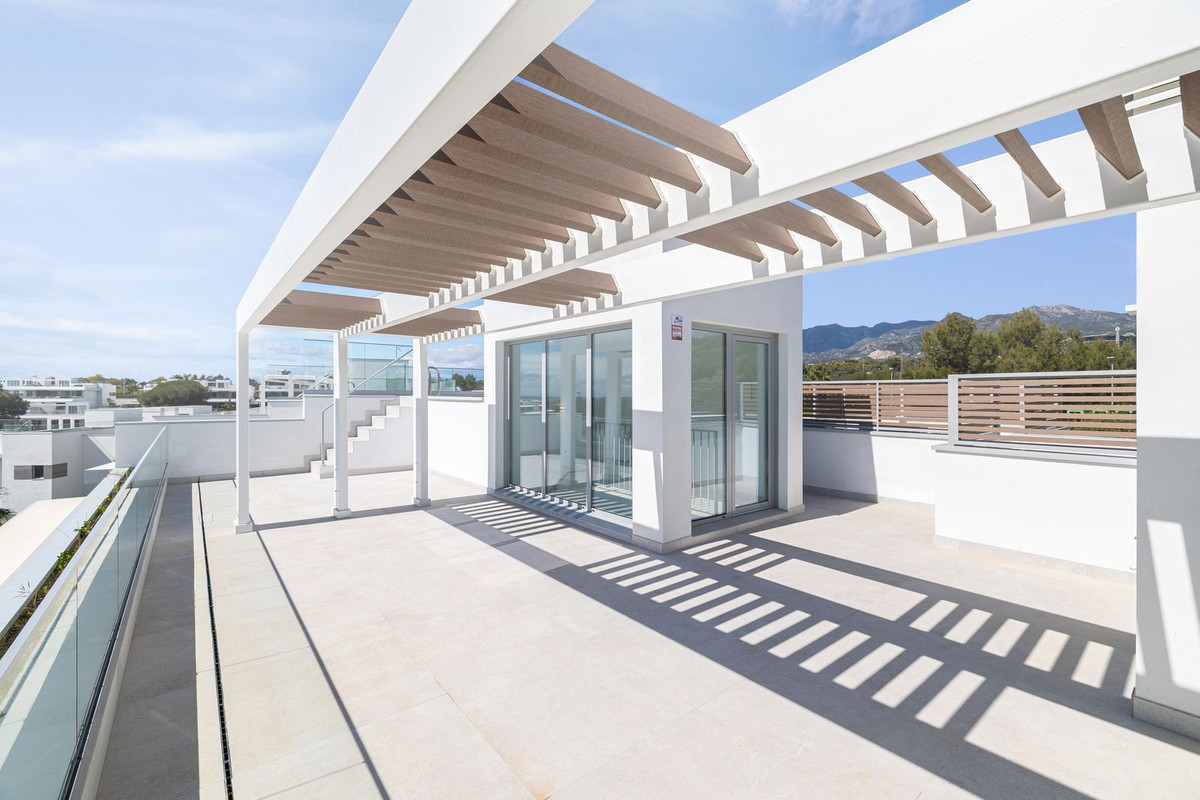 3 Bed Apartment for sale in Santa Clara Costa Del Sol, Málaga, Spain