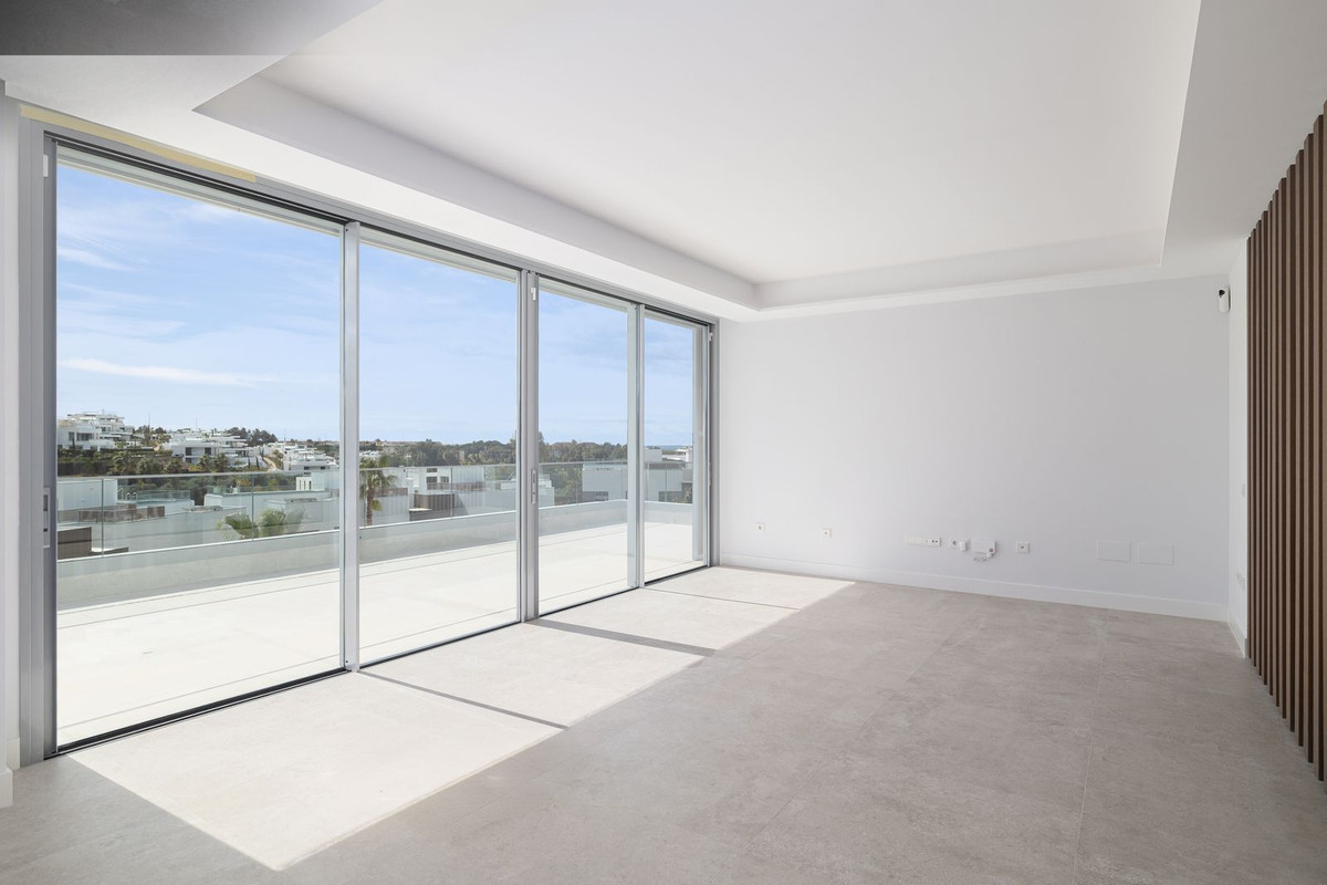 3 Bed Apartment for sale in Santa Clara Costa Del Sol, Málaga, Spain