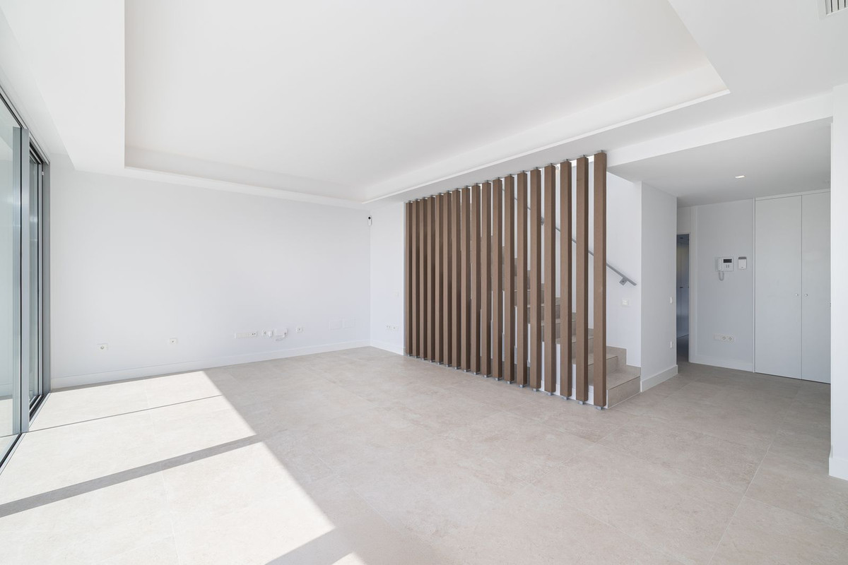 3 Bed Apartment for sale in Santa Clara Costa Del Sol, Málaga, Spain