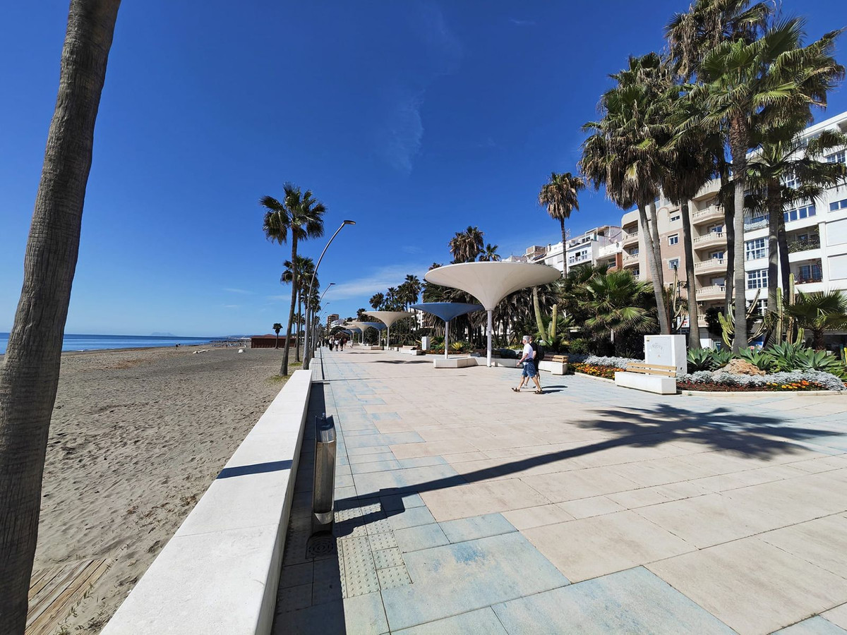 Se vende Apartamento en Planta Última de 1 dormitorios en Costa Del Sol, Málaga, España