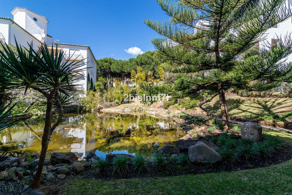 3 Bed Apartment for sale in Elviria Costa Del Sol, Málaga, Spain
