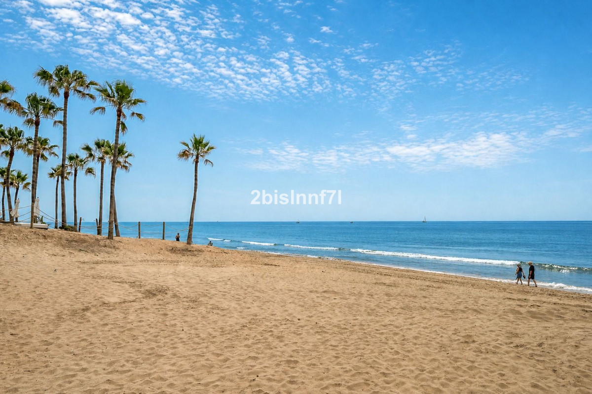 3 Bed Apartment for sale in Elviria Costa Del Sol, Málaga, Spain