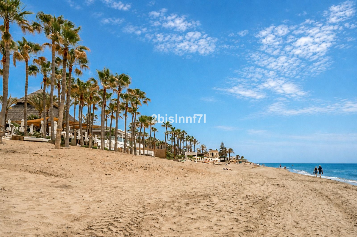 3 Bed Apartment for sale in Elviria Costa Del Sol, Málaga, Spain