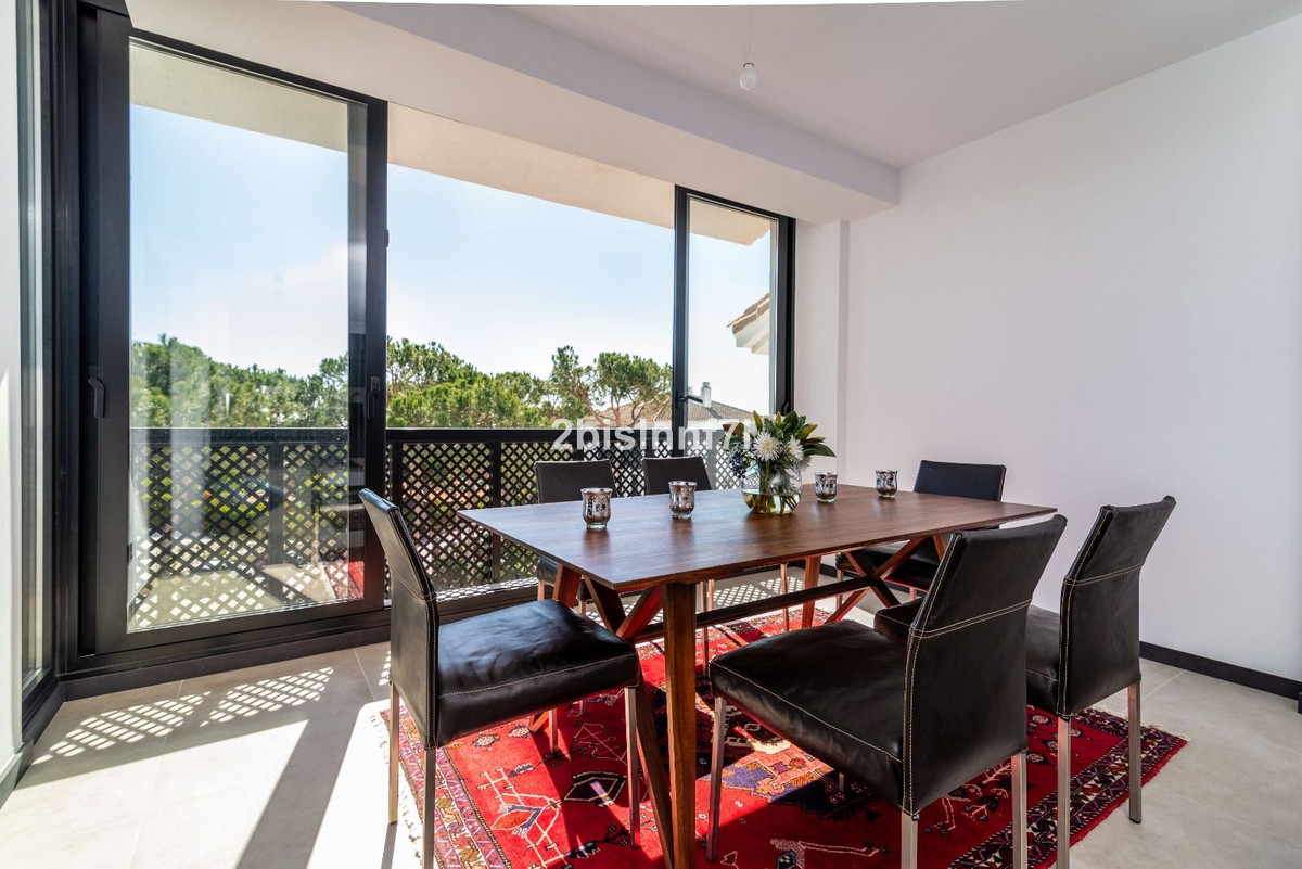 3 Bed Apartment for sale in Elviria Costa Del Sol, Málaga, Spain