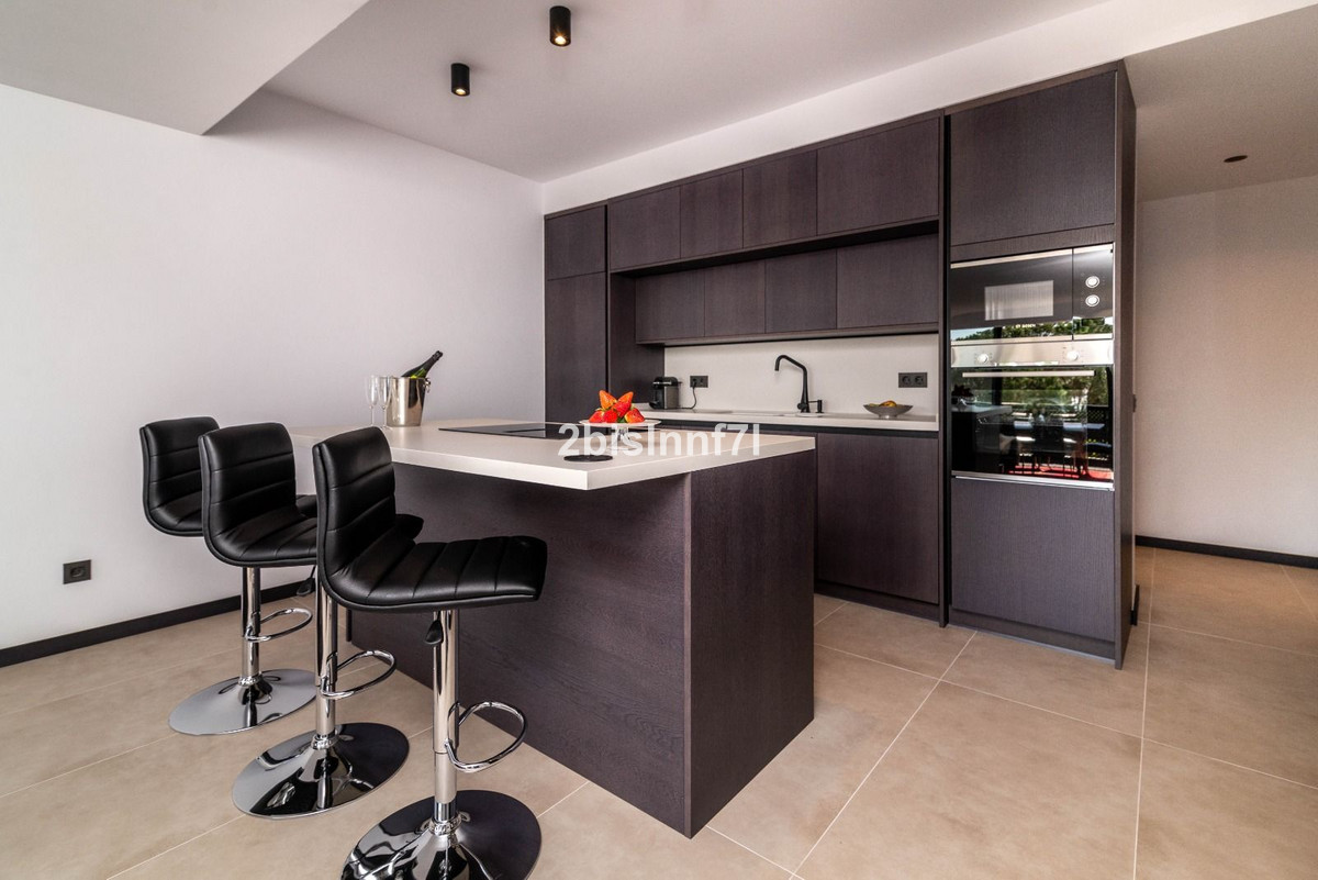 3 Bed Apartment for sale in Elviria Costa Del Sol, Málaga, Spain
