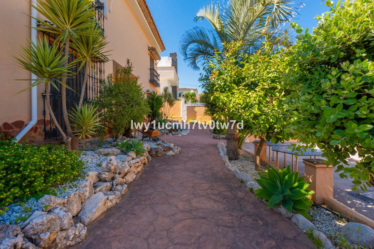 4 Bed Townhouse for sale in Torremolinos Costa Del Sol, Málaga, Spain