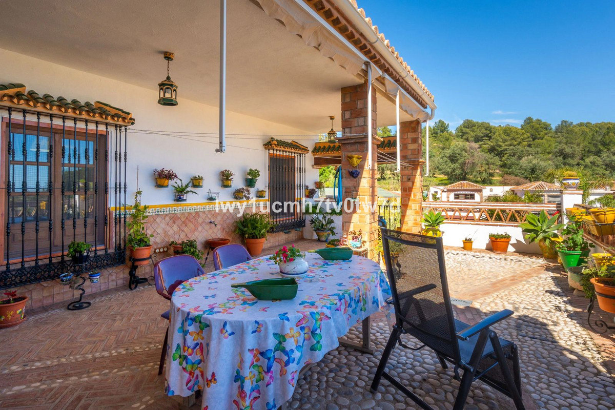 4 Bed Townhouse for sale in Torremolinos Costa Del Sol, Málaga, Spain