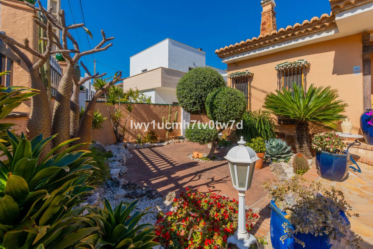 4 Bed Townhouse for sale in Torremolinos Costa Del Sol, Málaga, Spain
