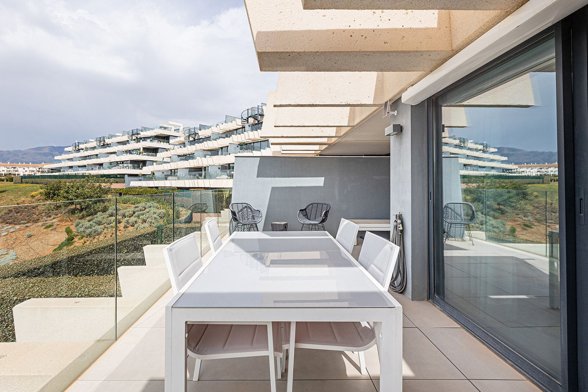 2 Bed Apartment for sale in Selwo Costa Del Sol, Málaga, Spain