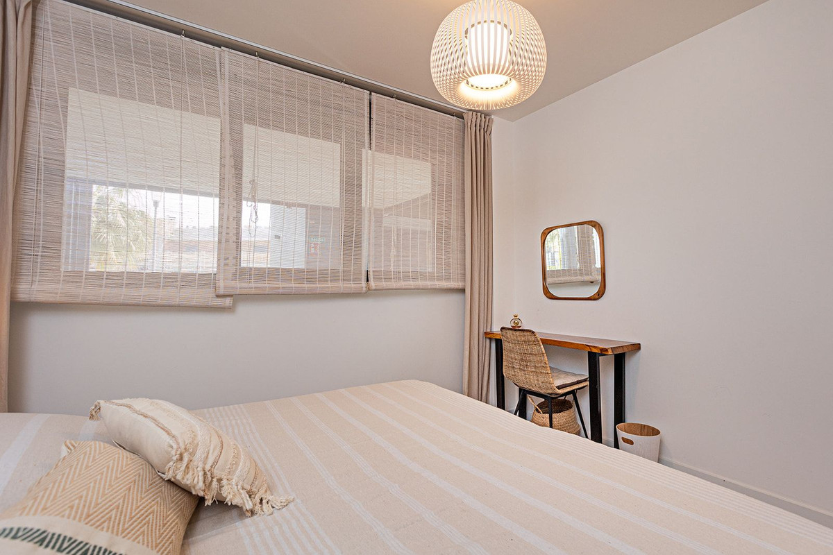 2 Bed Apartment for sale in Selwo Costa Del Sol, Málaga, Spain