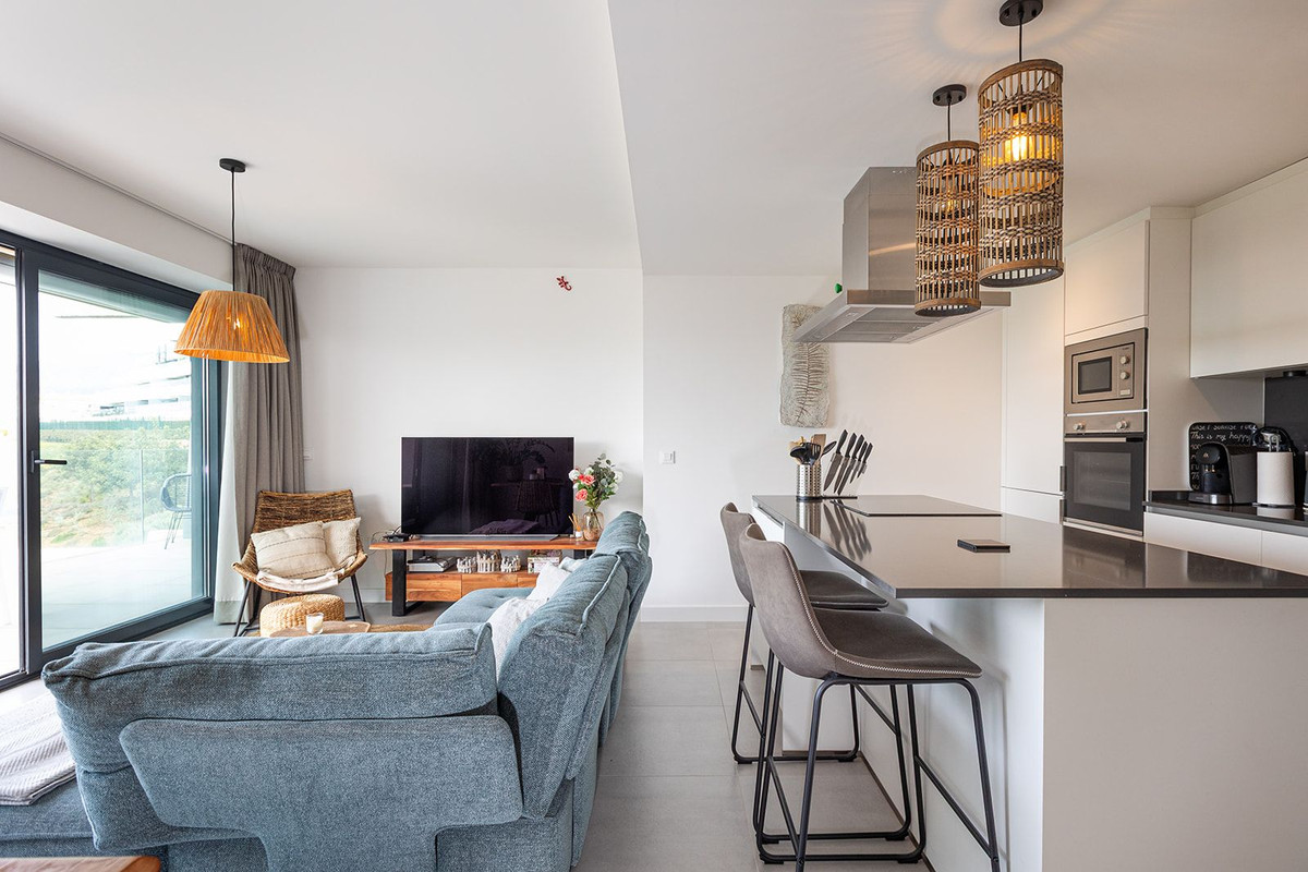 2 Bed Apartment for sale in Selwo Costa Del Sol, Málaga, Spain