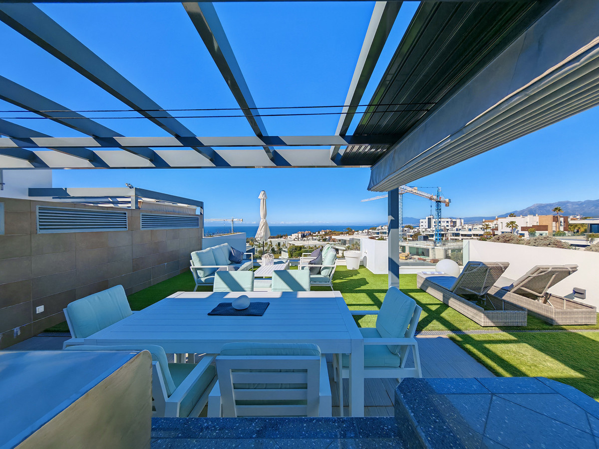 3 Bed Apartment for sale in Cabopino Costa Del Sol, Málaga, Spain
