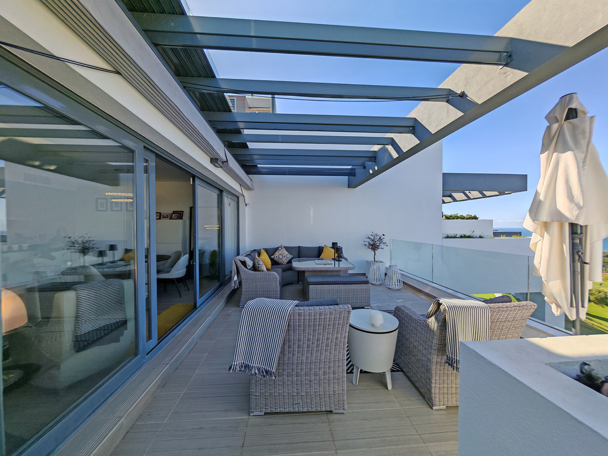 3 Bed Apartment for sale in Cabopino Costa Del Sol, Málaga, Spain