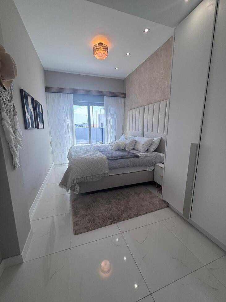 Se vende Villa - Chalet de 5 dormitorios en Costa Blanca, Alicante, España