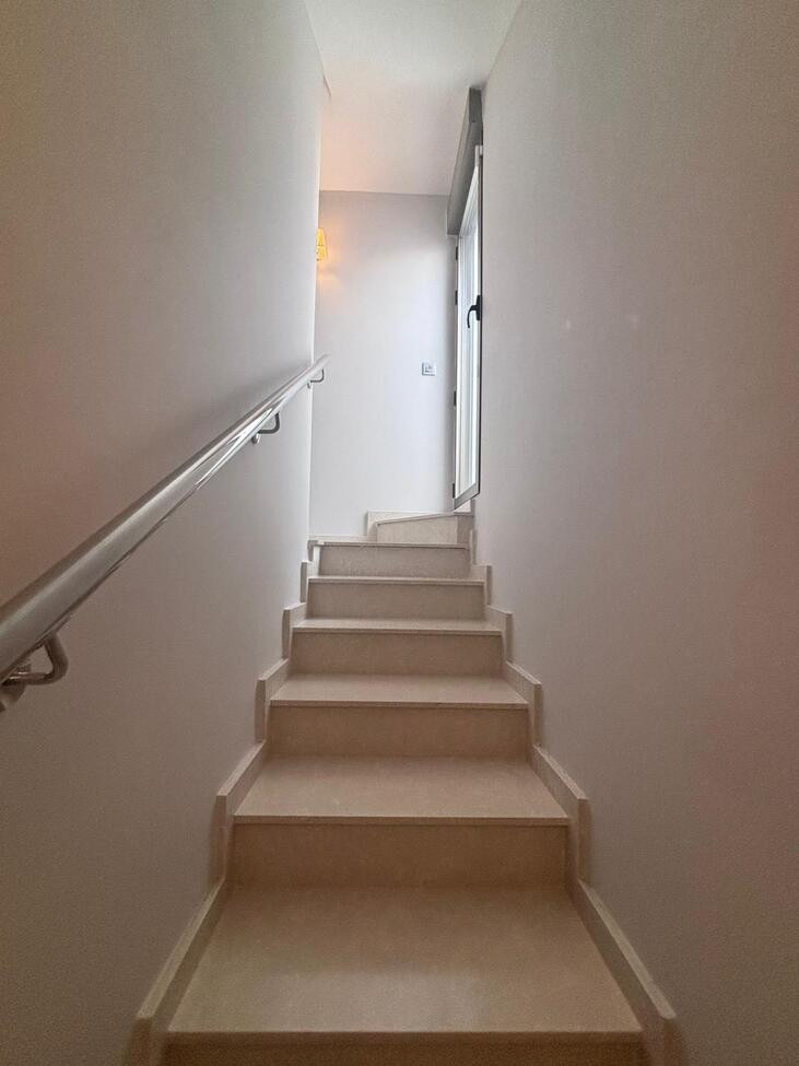 Se vende Villa - Chalet de 5 dormitorios en Costa Blanca, Alicante, España