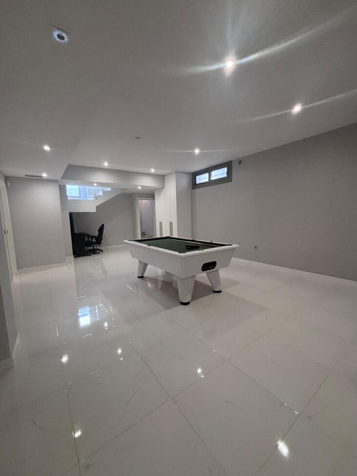 Se vende Villa - Chalet de 5 dormitorios en Costa Blanca, Alicante, España