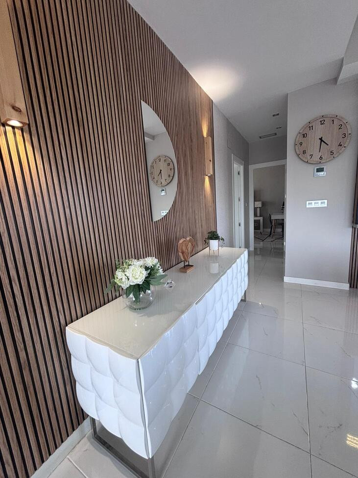 Se vende Villa - Chalet de 5 dormitorios en Costa Blanca, Alicante, España
