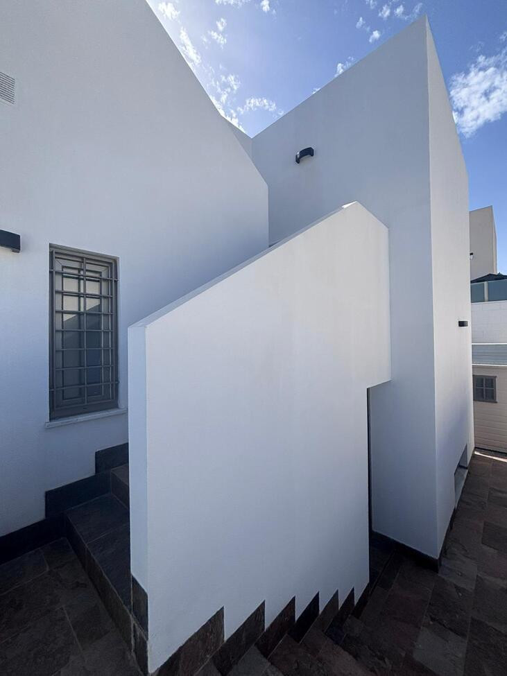 Se vende Villa - Chalet de 5 dormitorios en Costa Blanca, Alicante, España