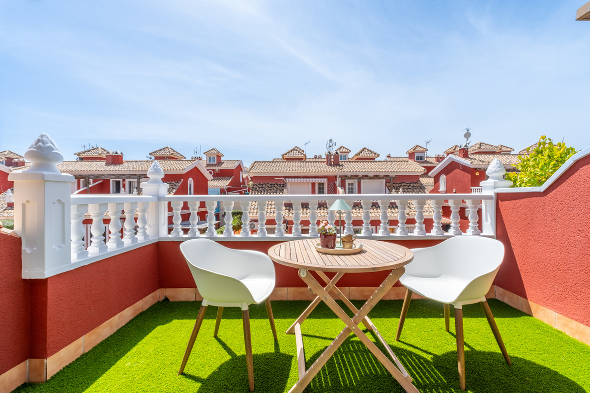 Se vende Adosada de 3 dormitorios en Costa Blanca, Alicante, España