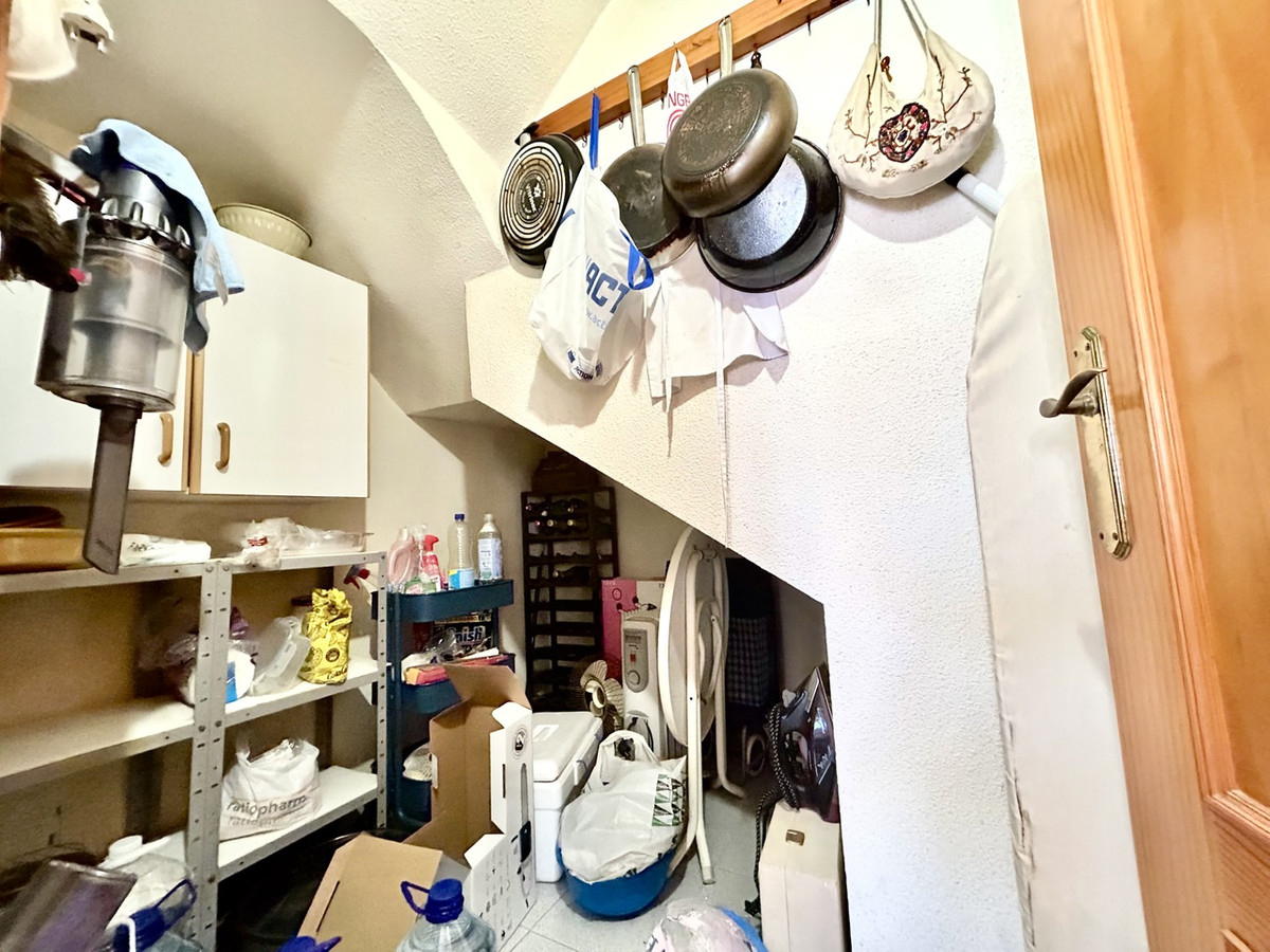Se vende Villa - Chalet de 3 dormitorios en Costa Blanca, Alicante, España