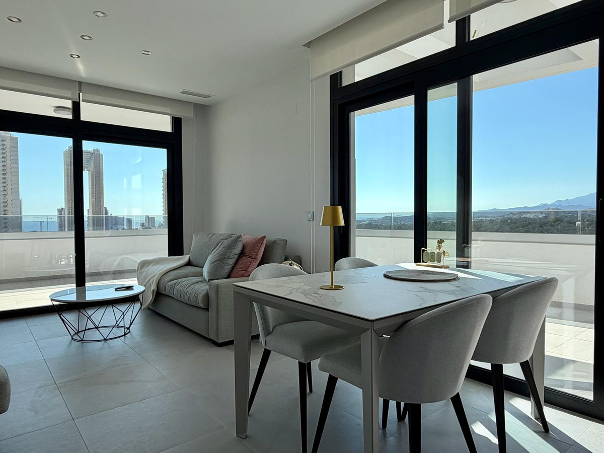 Se vende Apartamento Planta Media de 2 dormitorios en Costa Blanca, Alicante, España