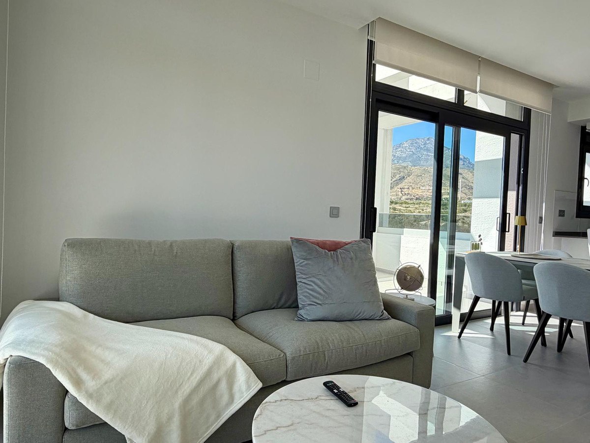 Se vende Apartamento Planta Media de 2 dormitorios en Costa Blanca, Alicante, España