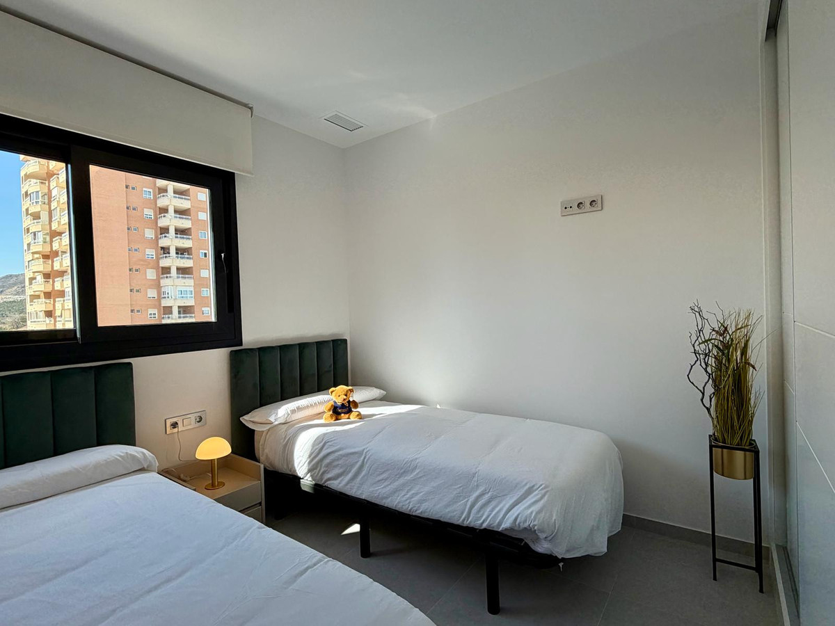 Se vende Apartamento Planta Media de 2 dormitorios en Costa Blanca, Alicante, España