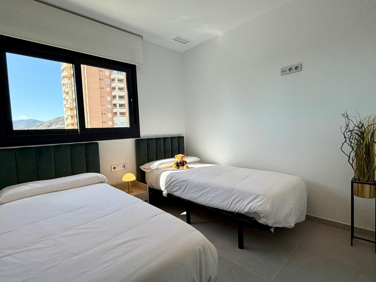 Se vende Apartamento Planta Media de 2 dormitorios en Costa Blanca, Alicante, España