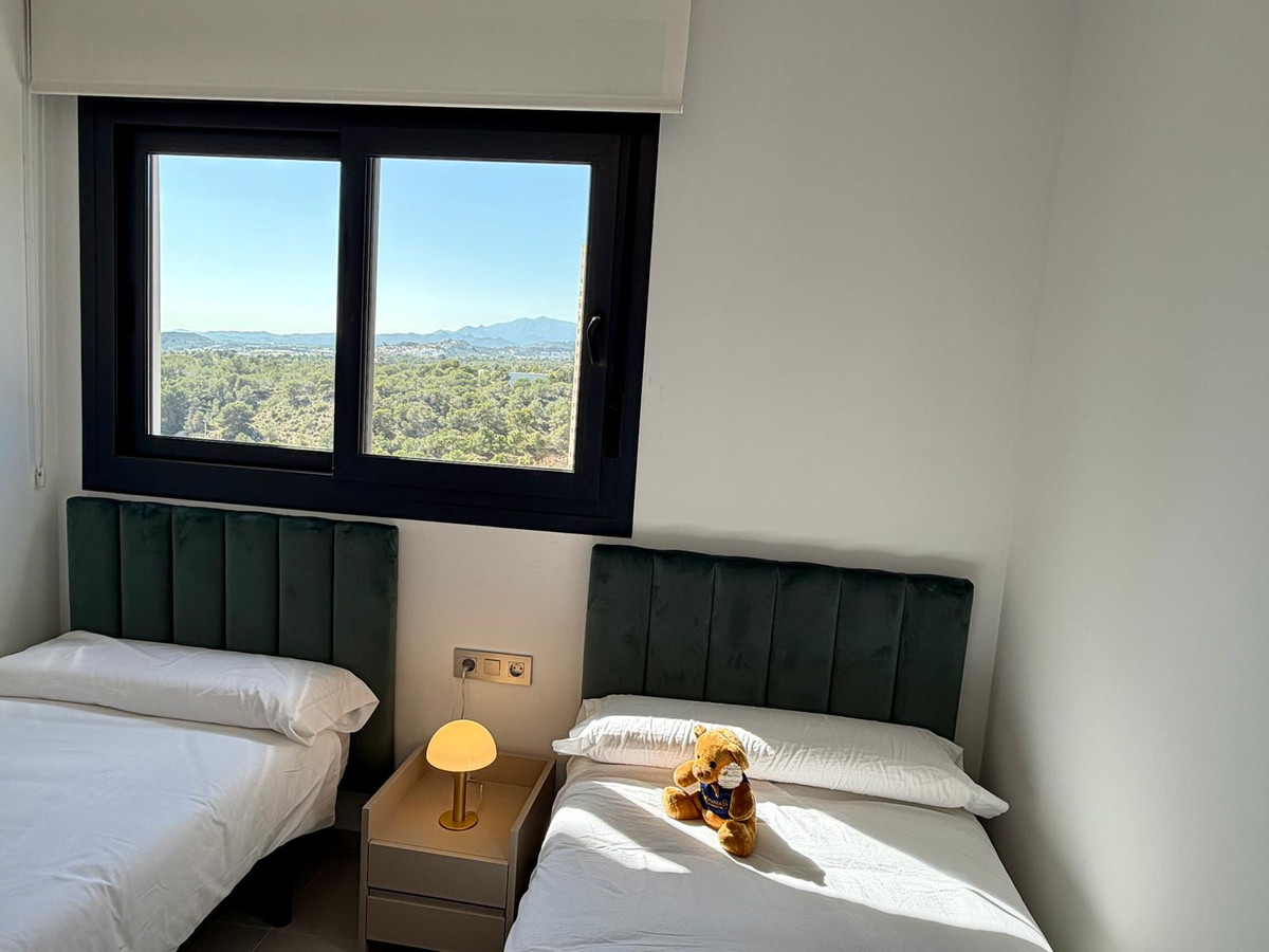 Se vende Apartamento Planta Media de 2 dormitorios en Costa Blanca, Alicante, España
