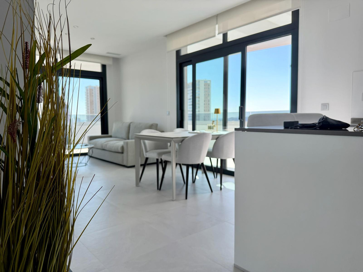 Se vende Apartamento Planta Media de 2 dormitorios en Costa Blanca, Alicante, España