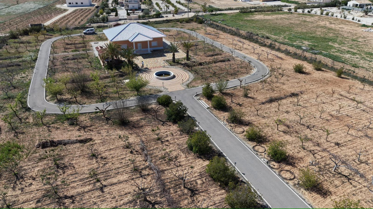 Se vende Villa - Chalet de 4 dormitorios en Costa Blanca, Alicante, España
