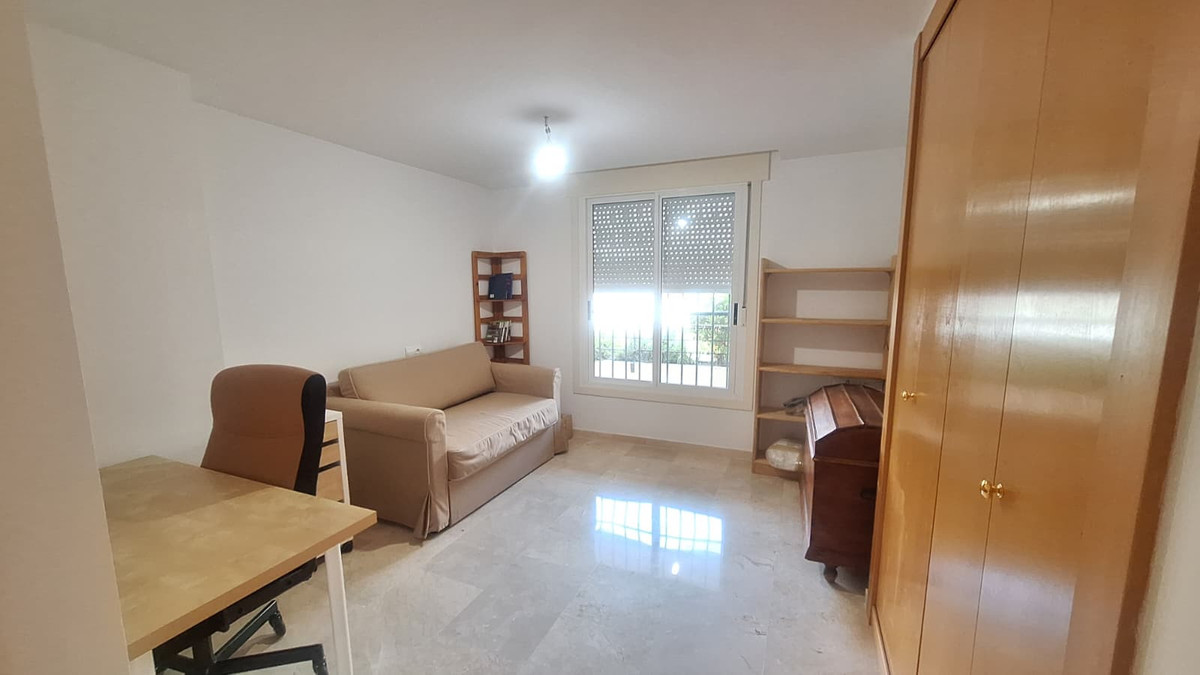 3 Bed Apartment for sale in Guadalmina Alta Costa Del Sol, Málaga, Spain