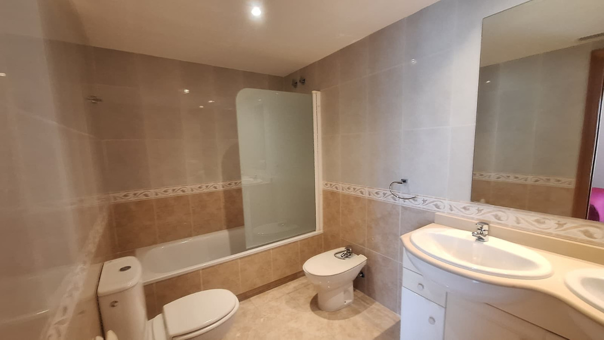 3 Bed Apartment for sale in Guadalmina Alta Costa Del Sol, Málaga, Spain