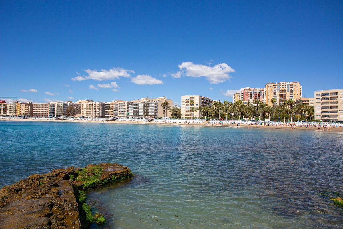 Se vende Bungalow de 3 dormitorios en Costa Blanca, Alicante, España