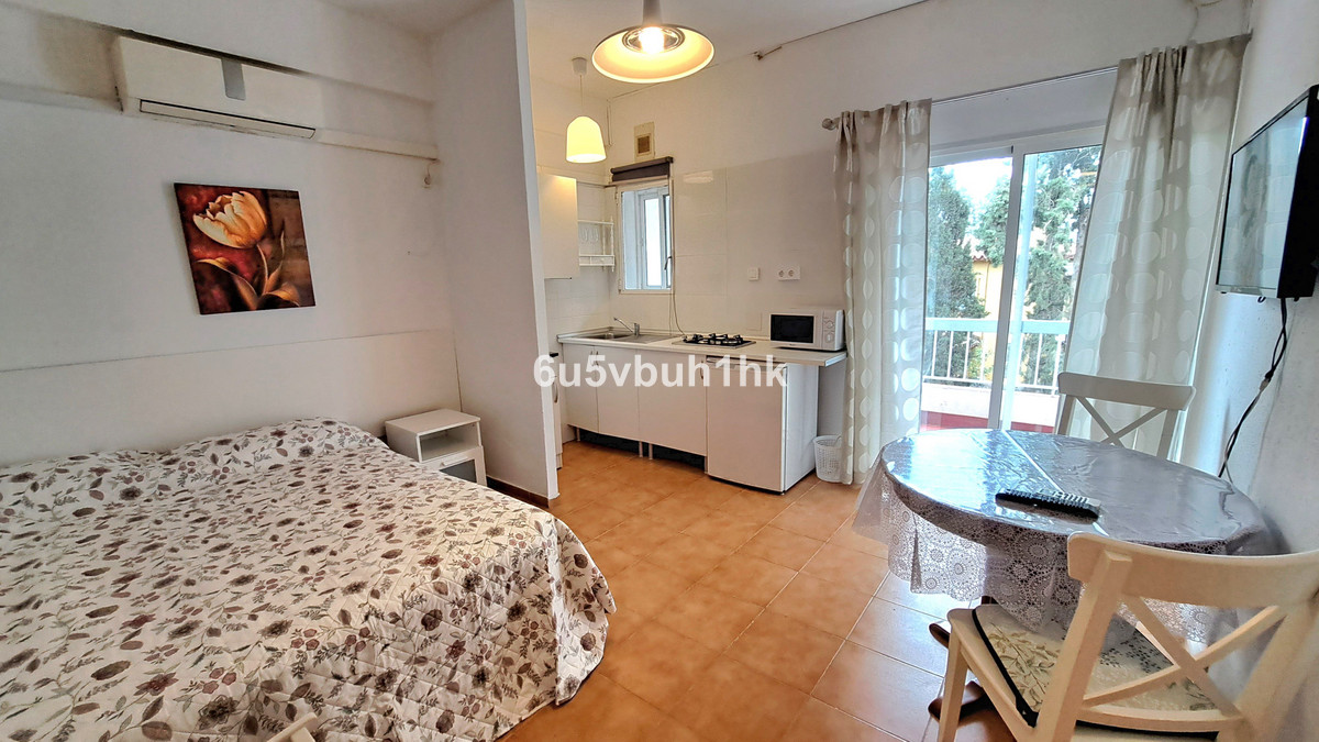 24 Bed Townhouse for sale in Málaga Costa Del Sol, Málaga, Spain
