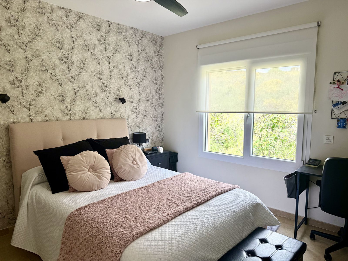 Se vende Apartamento Planta Media de 3 dormitorios en Costa Del Sol, Málaga, España