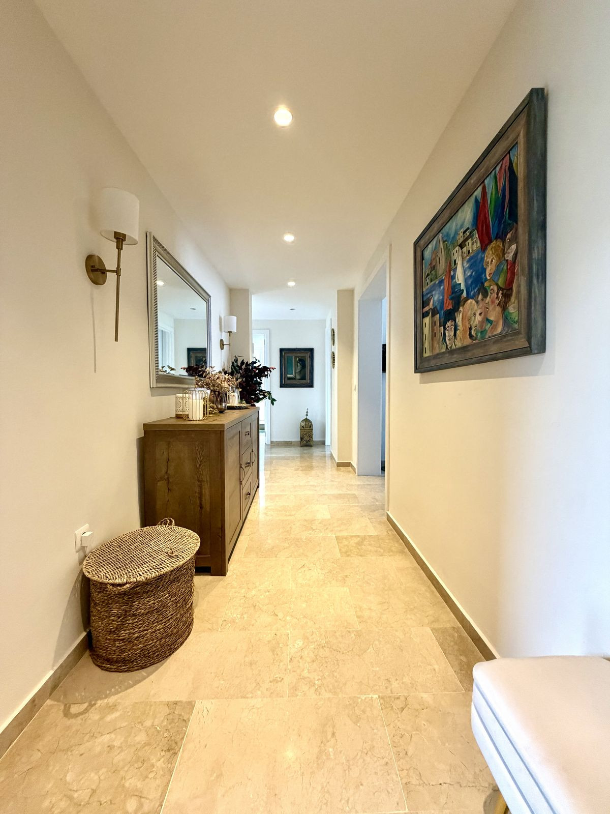 Se vende Apartamento Planta Media de 3 dormitorios en Costa Del Sol, Málaga, España