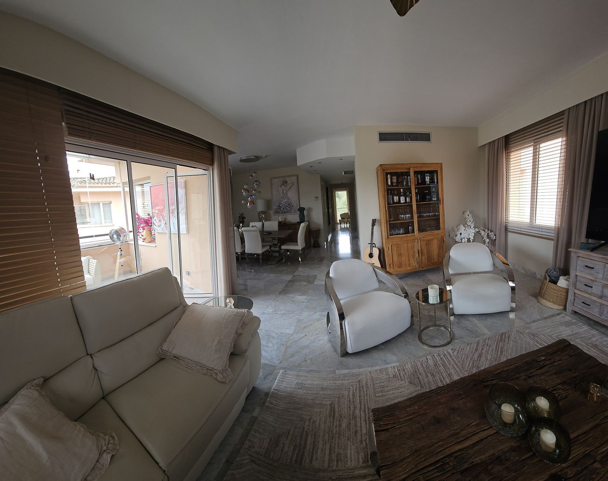 2 Bed Apartment for sale in Alhaurín De La Torre Costa Del Sol, Málaga, Spain