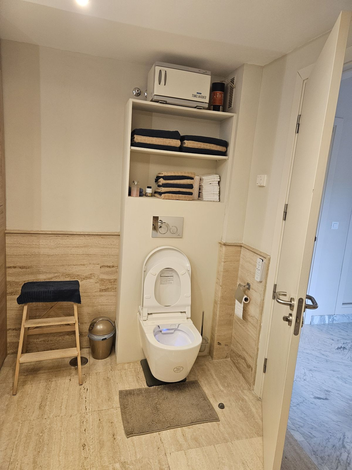 2 Bed Apartment for sale in Alhaurín De La Torre Costa Del Sol, Málaga, Spain