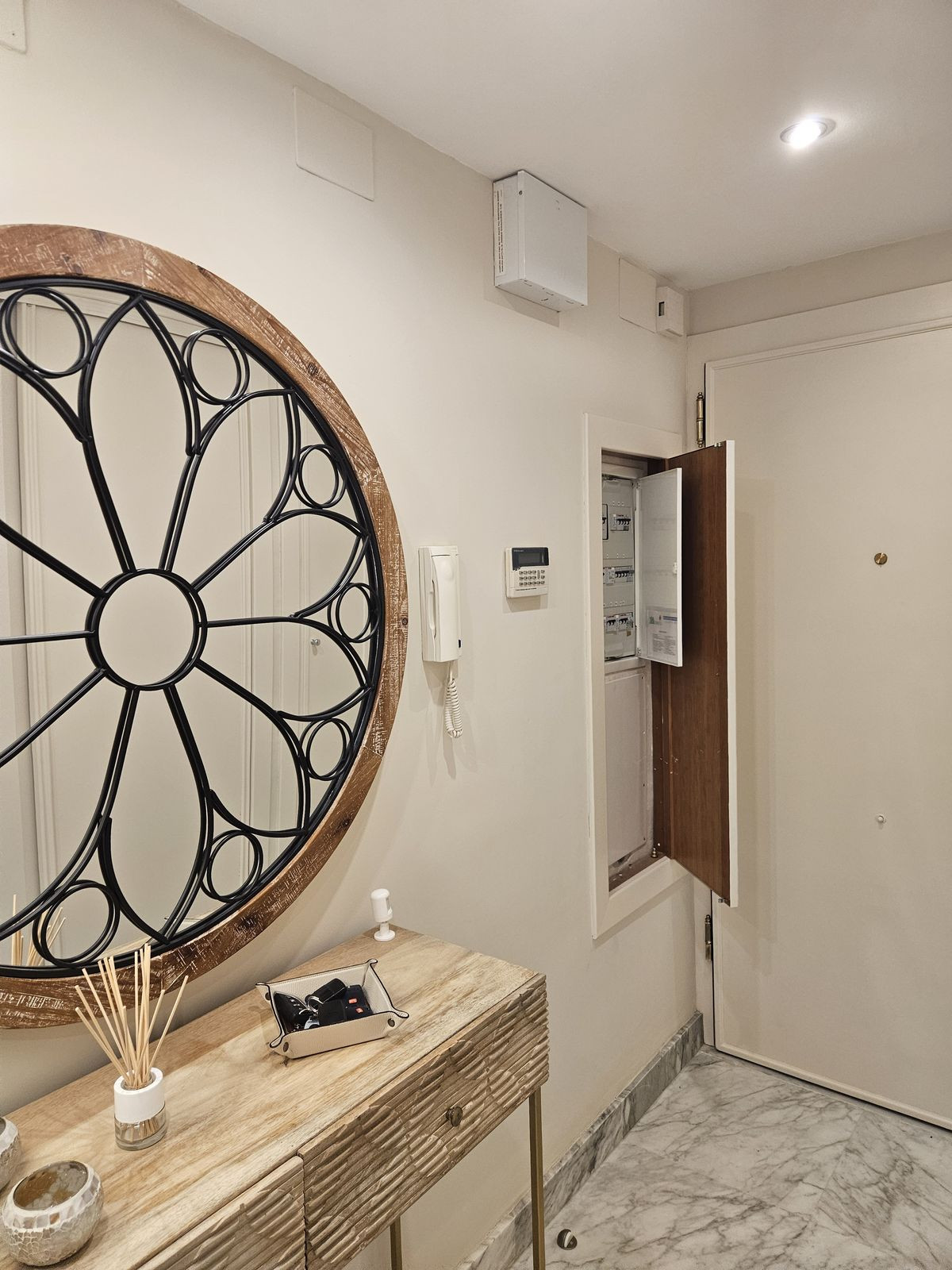 2 Bed Apartment for sale in Alhaurín De La Torre Costa Del Sol, Málaga, Spain