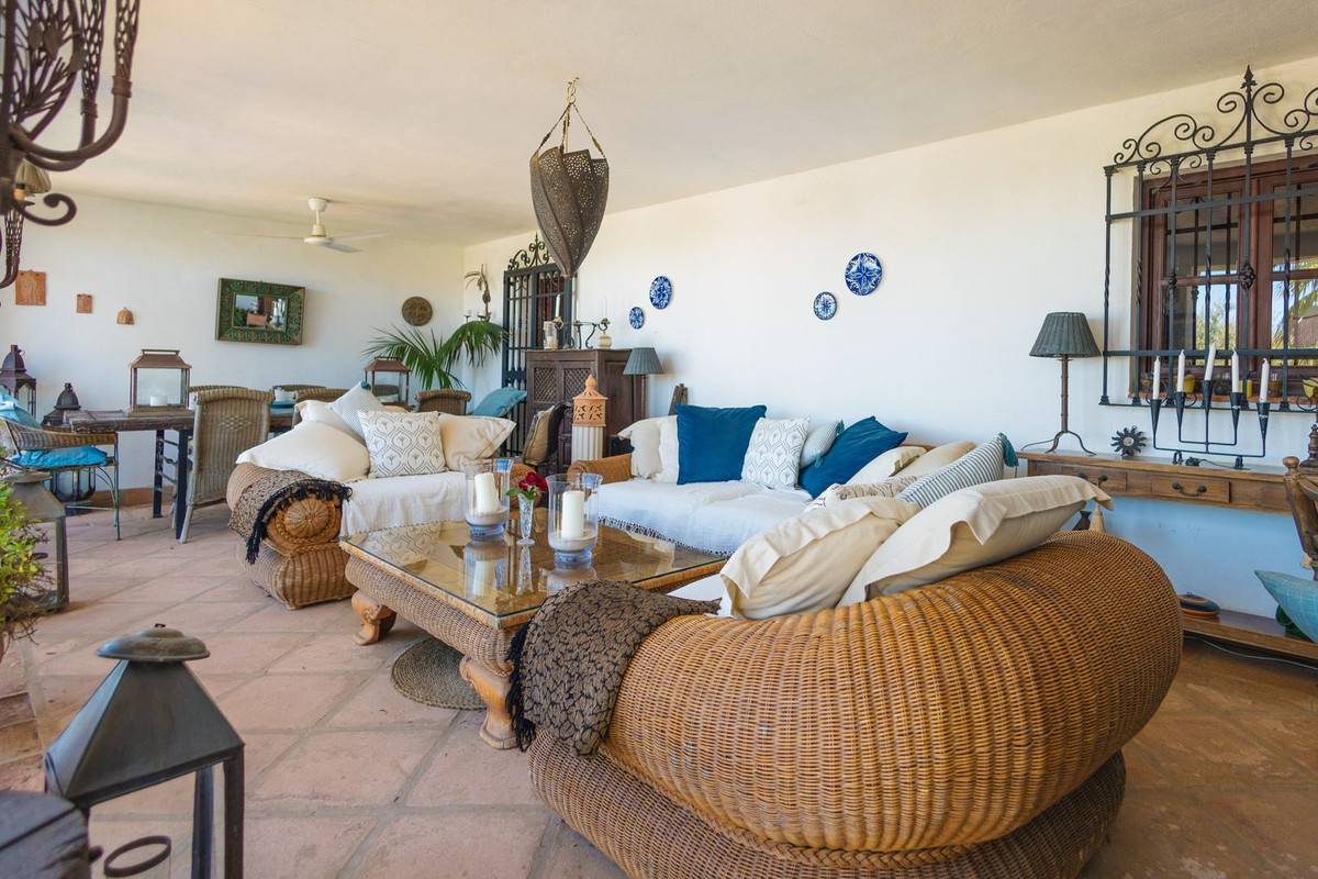 8 Bed Townhouse for sale in Villanueva Del Trabuco Costa Del Sol, Málaga, Spain