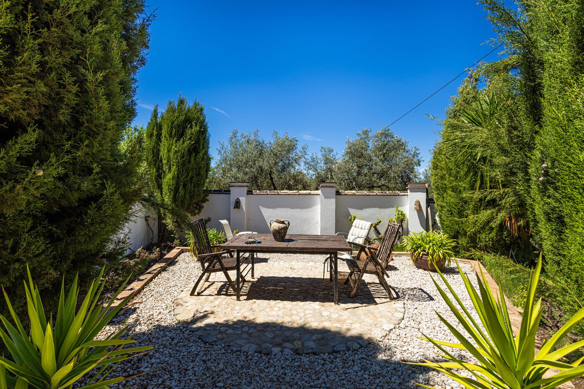 8 Bed Townhouse for sale in Villanueva Del Trabuco Costa Del Sol, Málaga, Spain