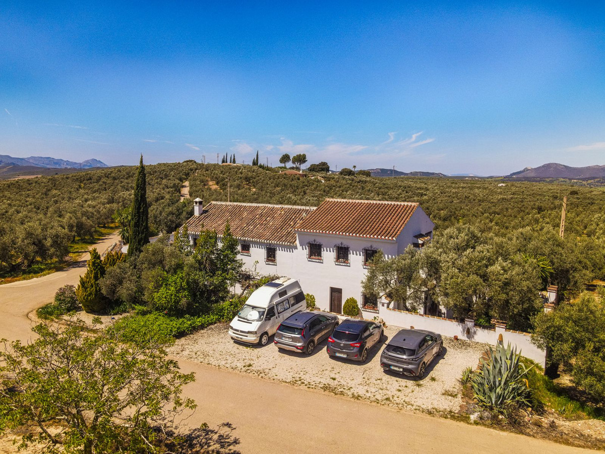 8 Bed Townhouse for sale in Villanueva Del Trabuco Costa Del Sol, Málaga, Spain