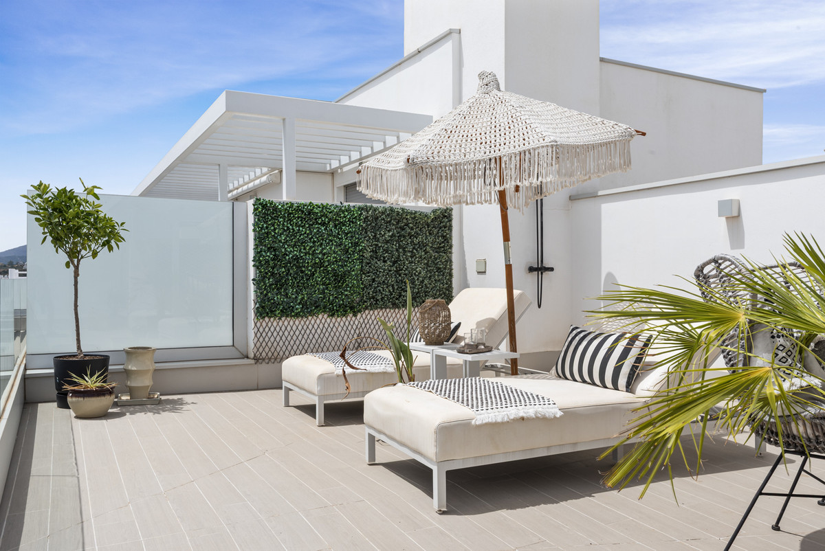 2 Bed Apartment for sale in Cancelada Costa Del Sol, Málaga, Spain