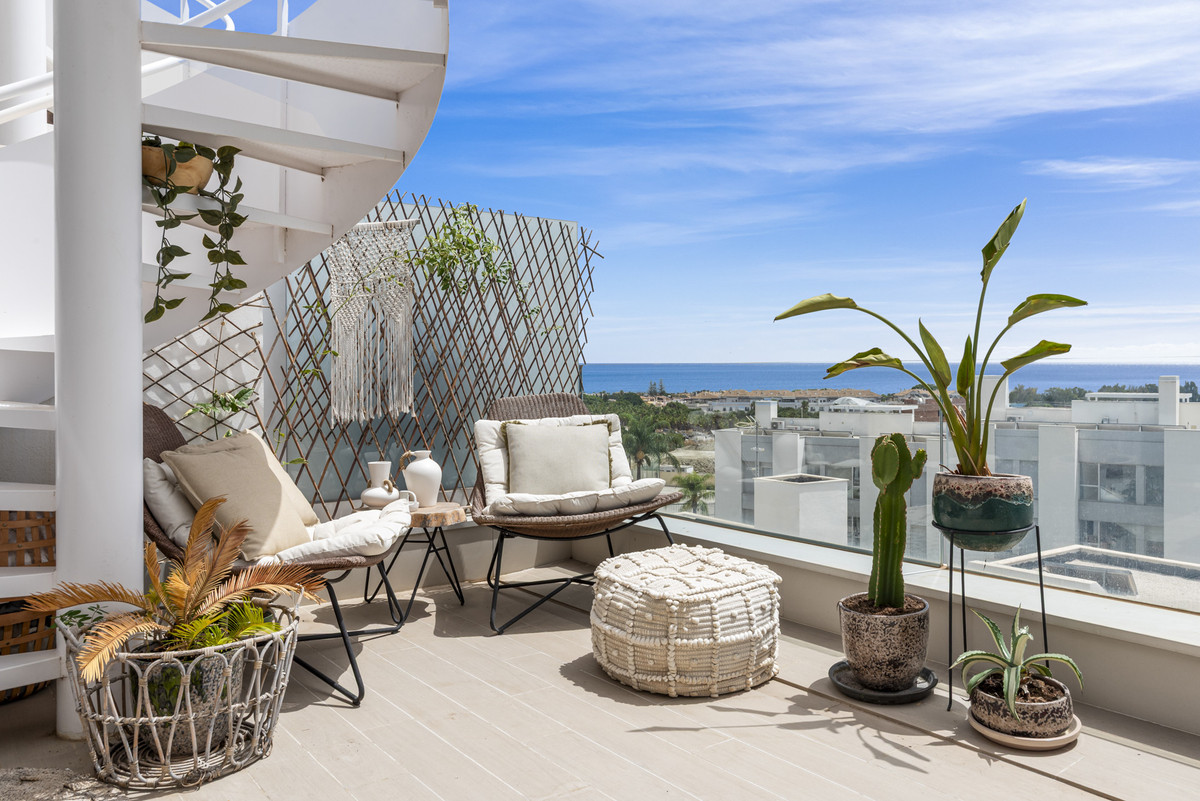 2 Bed Apartment for sale in Cancelada Costa Del Sol, Málaga, Spain