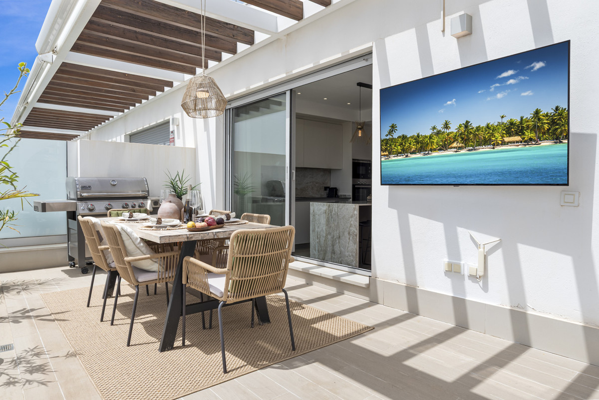 2 Bed Apartment for sale in Cancelada Costa Del Sol, Málaga, Spain
